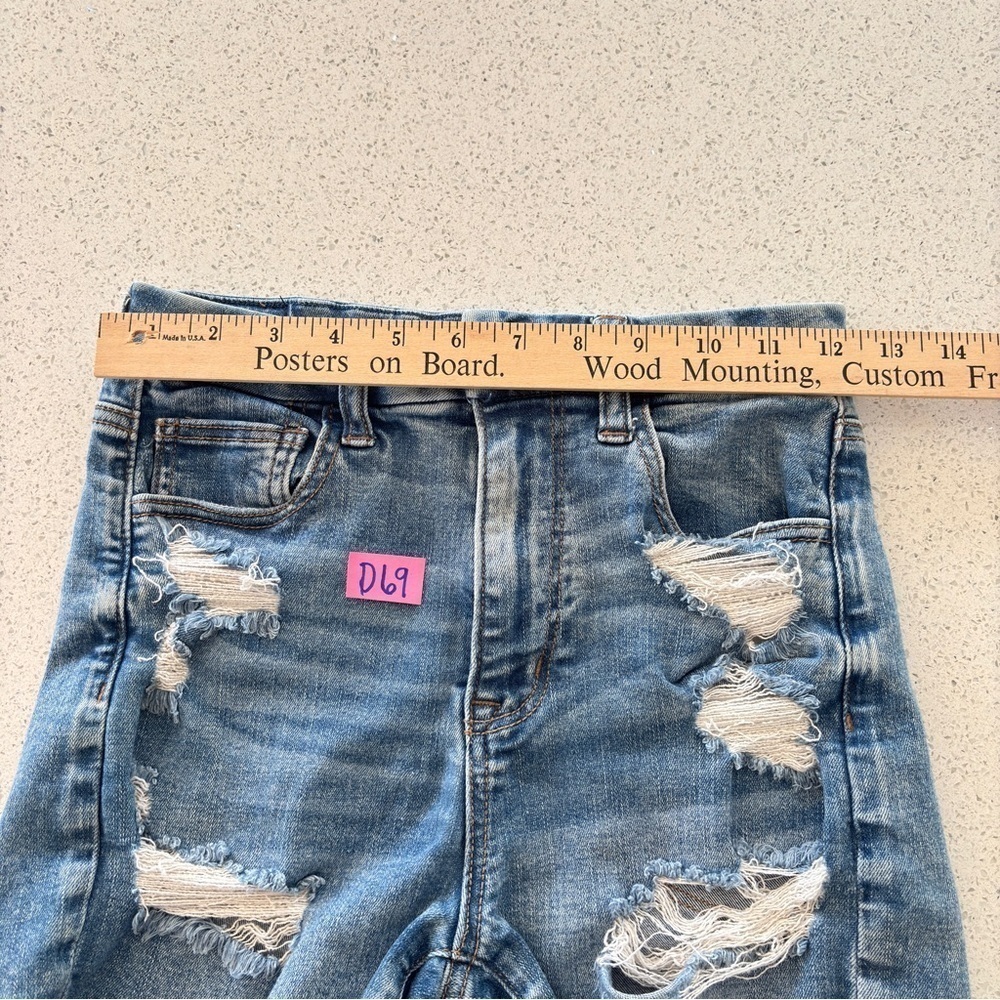 American Eagle Curvy Hi Rise Shortie Shorts Size 4 Next Level Stretch Distressed - Picture 9 of 13